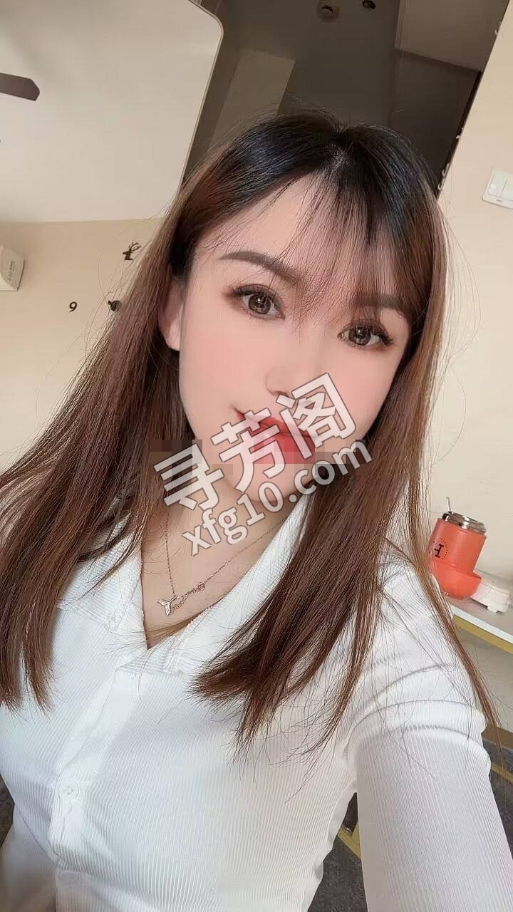 小巧可爱的艾米 信息分类：楼凤兼职 地方：上海市- 信息来源：朋友推荐 年龄：22 颜值：身材：7 5