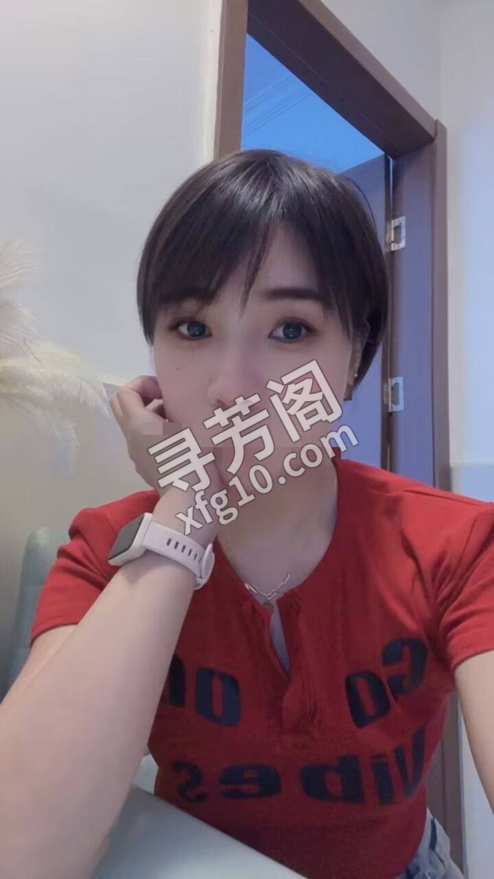 拱墅 700 因离得近，多次返食的小姐姐，超级温柔，非常配合，每次都在沙发上先缠绵摸一会，然后再战斗 5