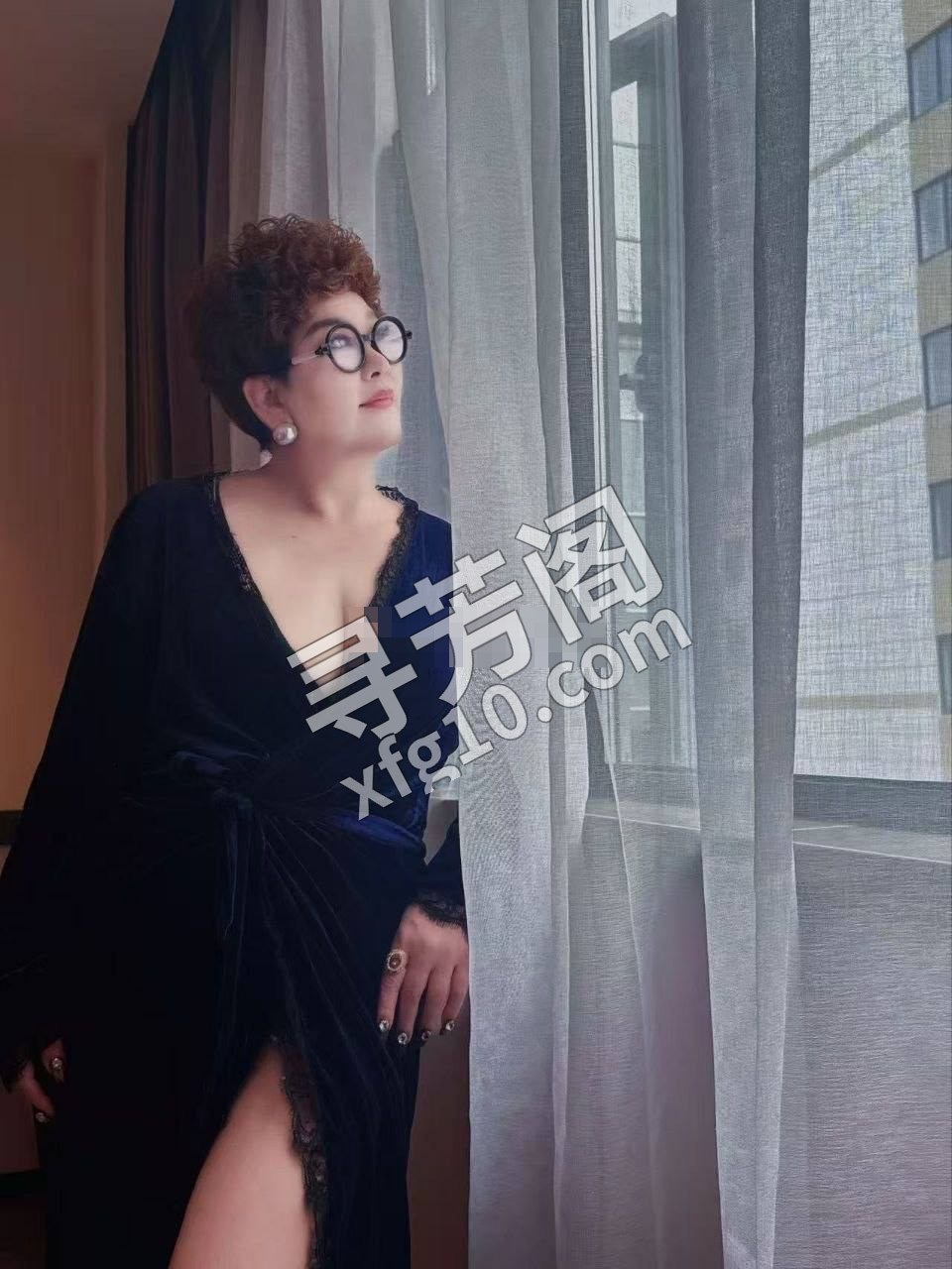 上海虹口性感美少妇柔柔姐 居家技术，兼职，来自上海， 38岁，身高172，体重68公斤，c杯.特色口交， 毒龙 8