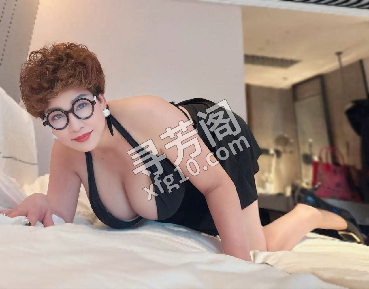 上海虹口性感美少妇柔柔姐 居家技术，兼职，来自上海， 38岁，身高172，体重68公斤，c杯.特色口交， 毒龙 10