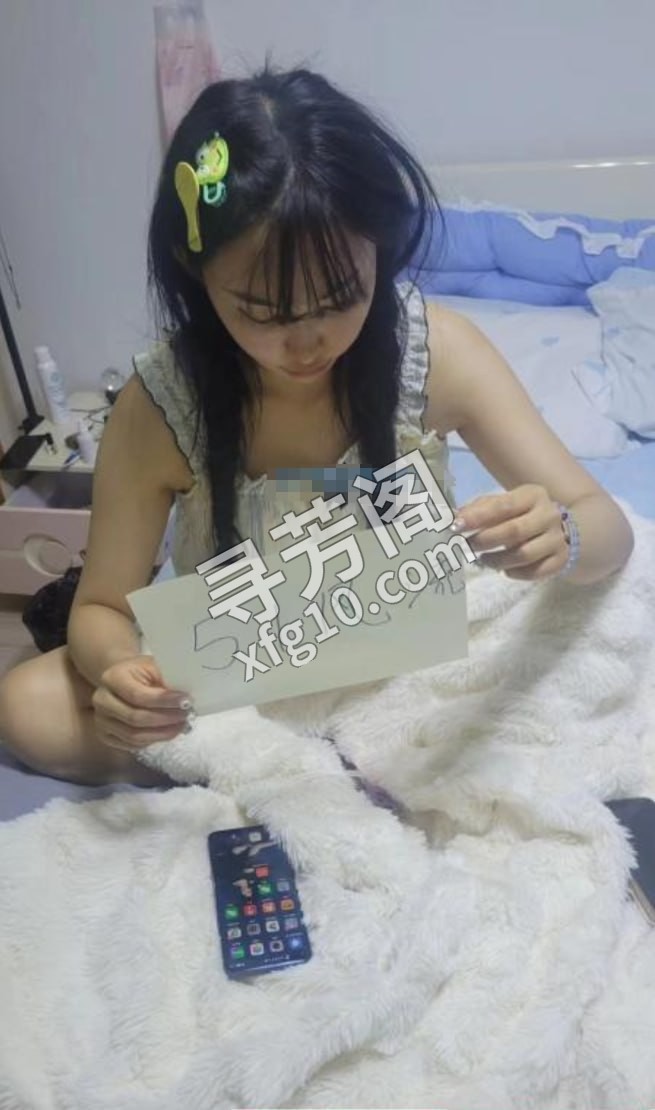 汉口甜甜嫩妹 位置 几岁 25岁-30岁 颜值＝ 6分 费用明细 600 项目 鸳鸯浴，口交，69，亲吻，制服 4