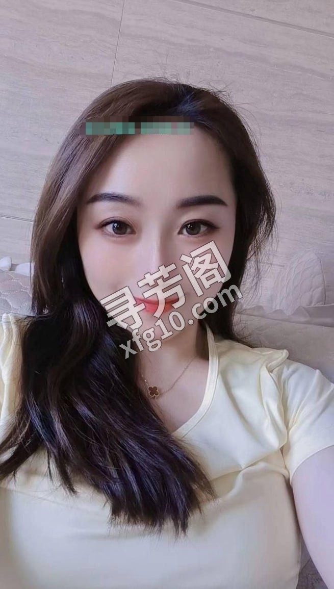 娜娜功夫一流 位置 几岁 25岁-30岁 颜值＝ 9分 费用明细 夜 项目 无套口吹，做爱，调情，制服诱惑 2