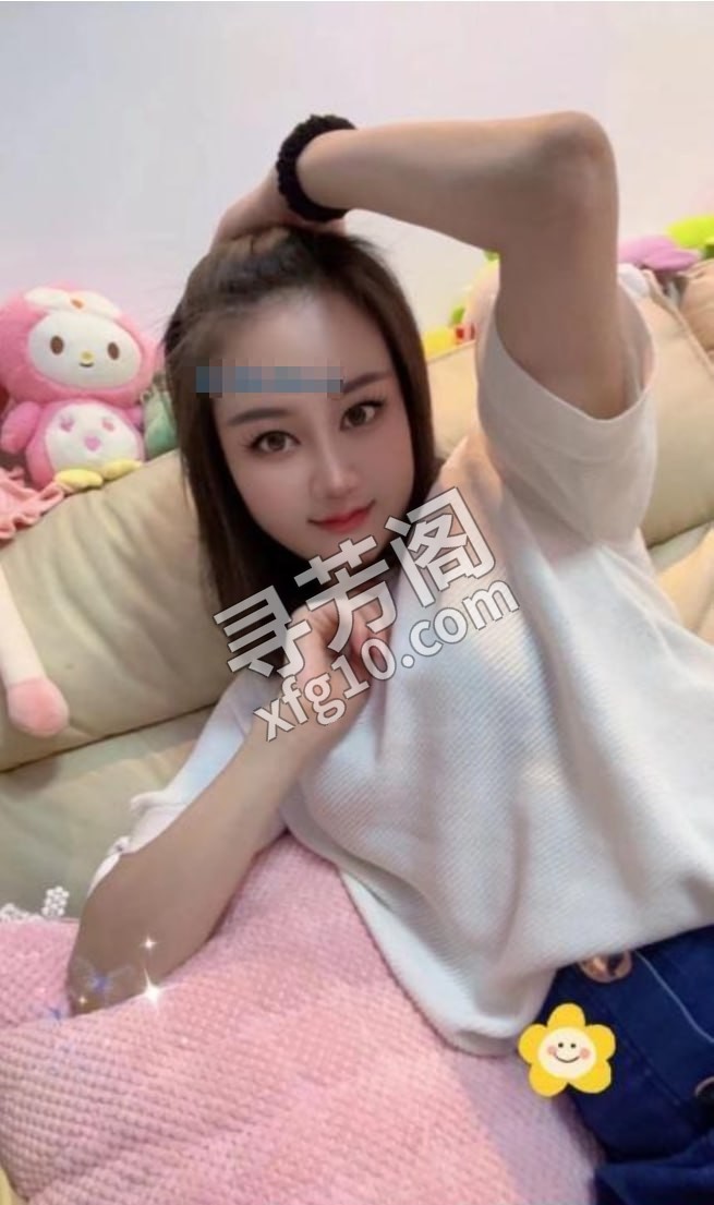 名凤项目系小绵羊 位置 几岁 25岁-30岁 颜值＝ 6分 费用明细 700 项目 按摩，过水，漫游，拉皮 2