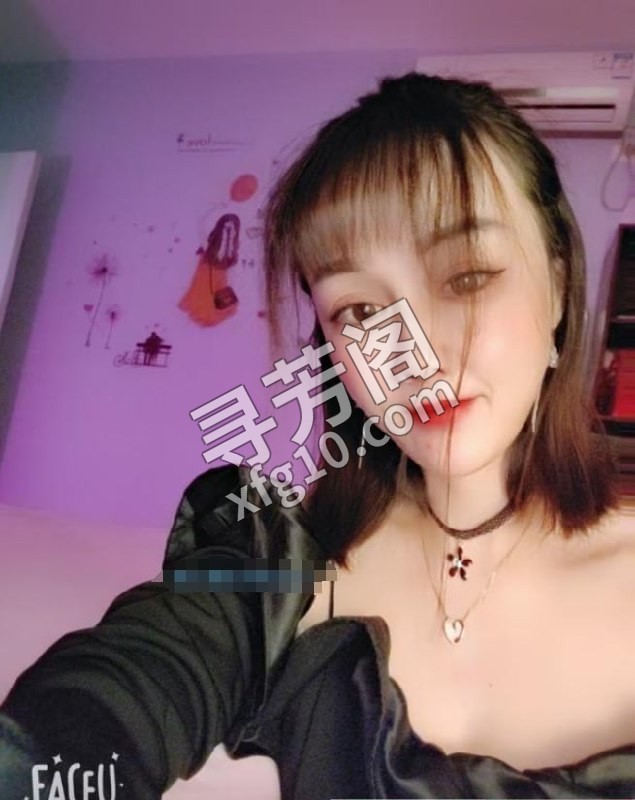 南湖露卡老师 地方 年龄 25岁-30岁 颜值： 6分 500 项目 鸳鸯浴，按摩，舌吻，胸推，制服诱惑 2
