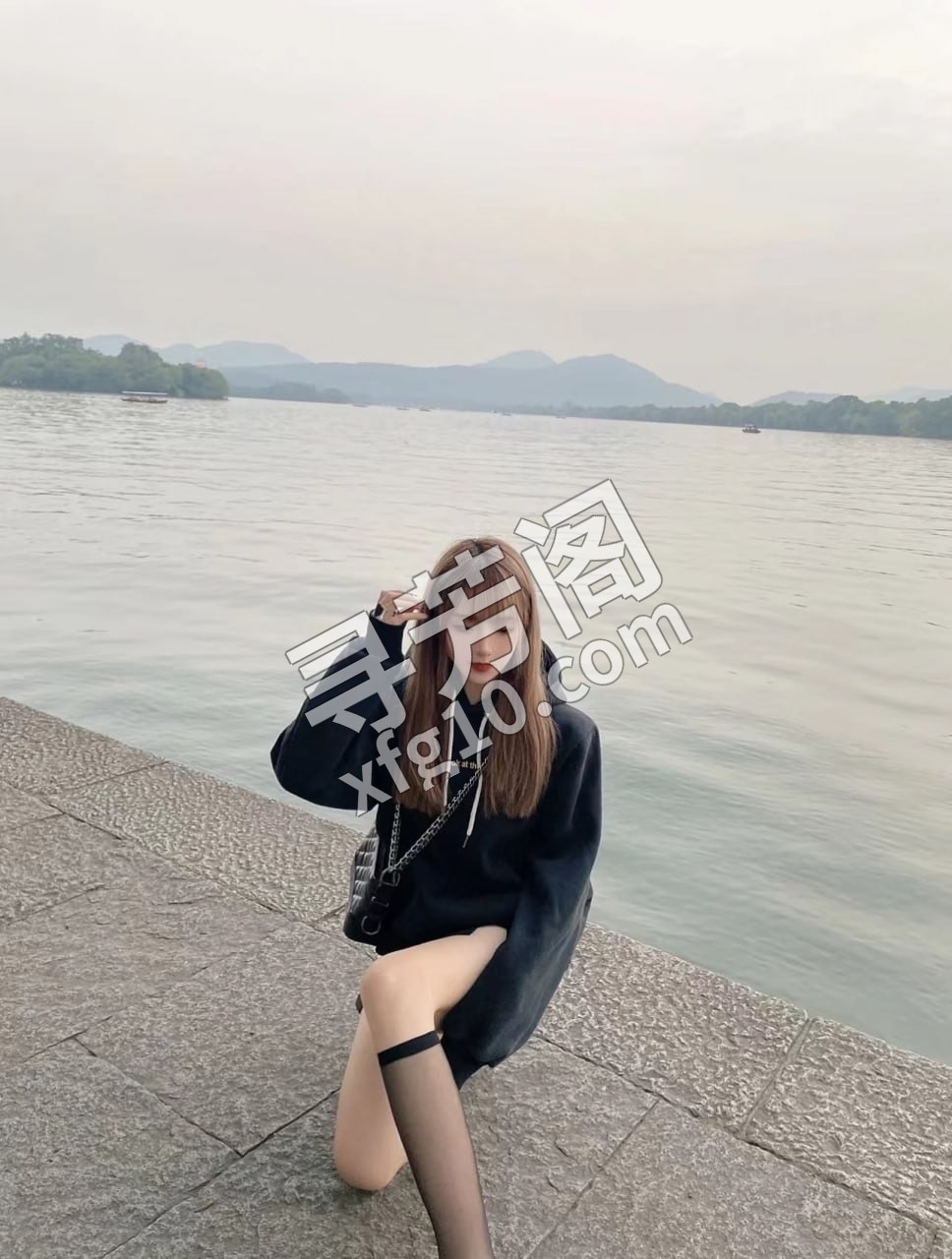 信息分类：楼凤兼职 地方：江苏省- 信息来源：朋友推荐 年龄：23 颜值：身材：个子确实高挑，波大腿长 3