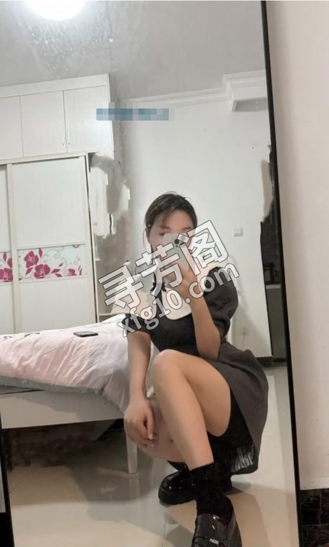 轻熟女诗诗御姐 地方 年龄 25岁-30岁 颜值： 6分 400 项目 环游，波推，漫游，刮痧，无套口 3