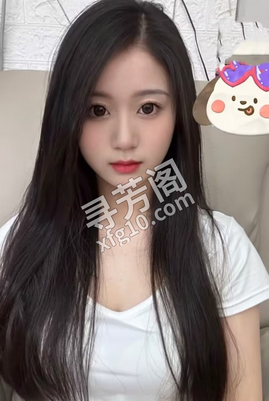 信息分类：楼凤兼职 地方： -徐汇 信息来源：朋友介绍 年龄：23 颜值：身材：8分 项目项目：鸳鸯浴，臀推 2
