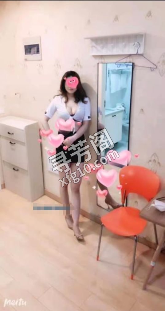 合肥D奶少妇 地方 年龄 25岁-30岁 颜值： 6分 400 项目 帮洗澡，波推，舔咪咪，舔蛋蛋，深厚，69 2