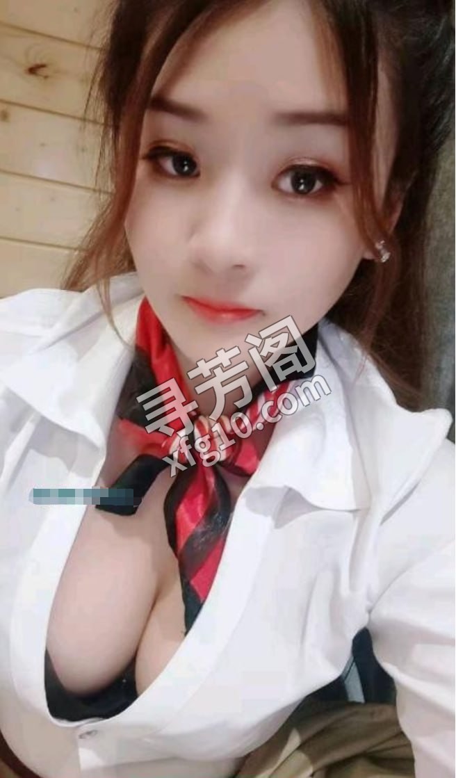 花都丰满丹丹 地方 年龄 25岁-30岁 颜值： 6分 500 项目 抚摸，69，口爆，胸推，毒龙，亲吻 2