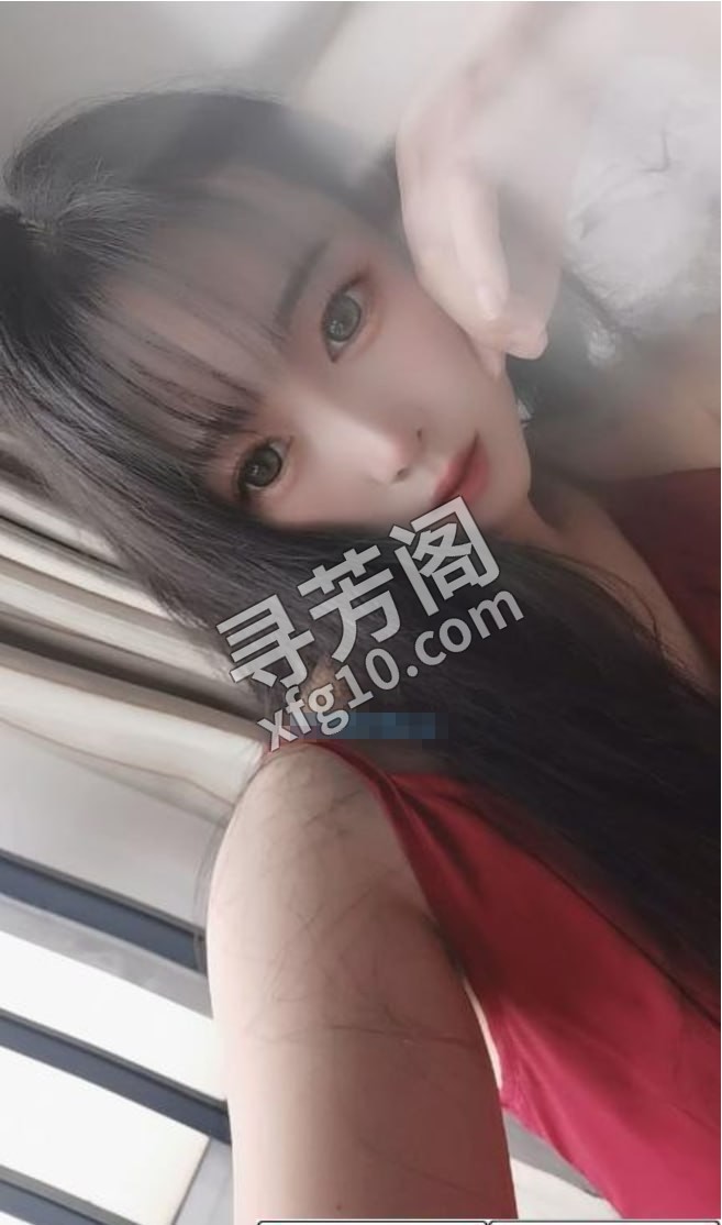 比较年轻的三通 地方 年龄 25岁-30岁 颜值： 6分 600 项目 口，毒龙，啪啪，采耳，调情 2