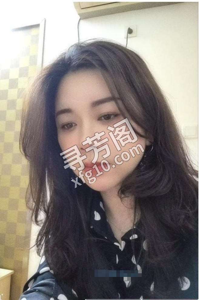 洪山广场少妇笑笑 位置 几岁 30岁-40岁 颜值＝ 6分 费用明细 500 项目 鸳鸯浴，舔全身，69，口爆 2