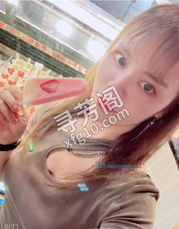 丰满性感大胸妹子 地方 丰台区 年龄 25岁-30岁 颜值： 6分 600 项目 该有都有 4
