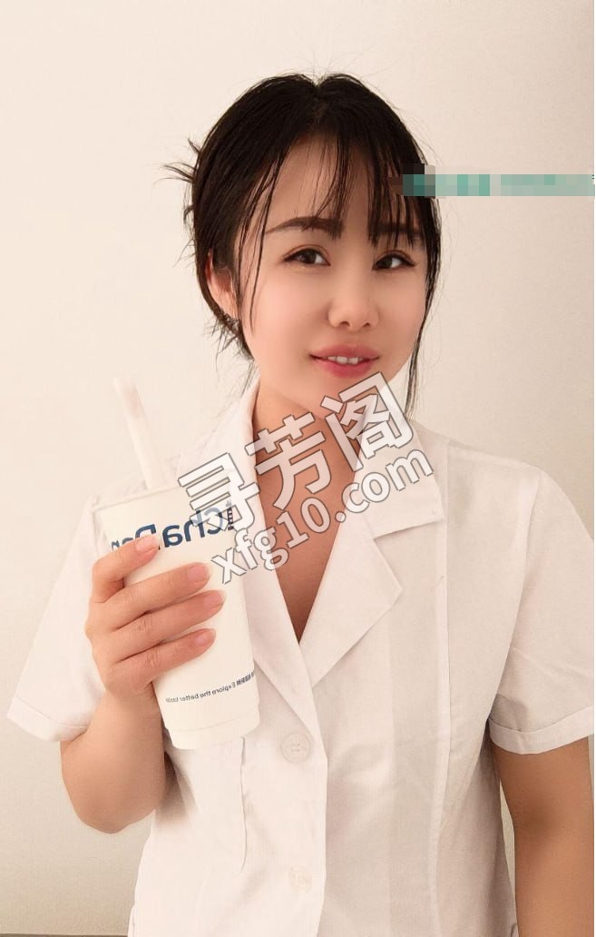 武汉硚口芊芊 位置 几岁 25岁-30岁 颜值＝ 8分 费用明细 500/50分钟 2