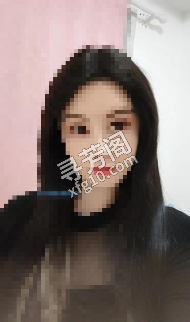 和平大道丰满的小嫂子 地方 年龄 25岁-30岁 颜值： 6分 500 项目 制服诱惑，吸皮，吹舔，口爆 2