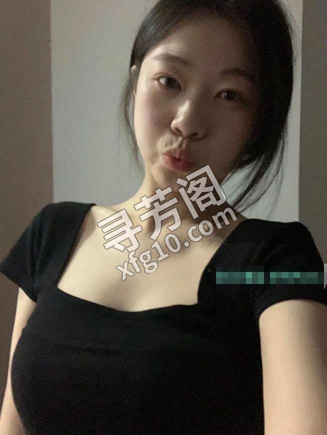 车震极品大酒窝纯欲反差 地方 黑龙江大庆市 年龄 21 颜值： 9 800/1次 1400/2次 2000夜 2