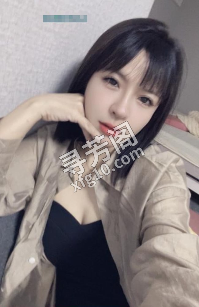 上海姚虹路美女艾琳 地方 闵行区 年龄 25岁-30岁 颜值： 7分 500 项目 做爱 口活 调情 四推 2