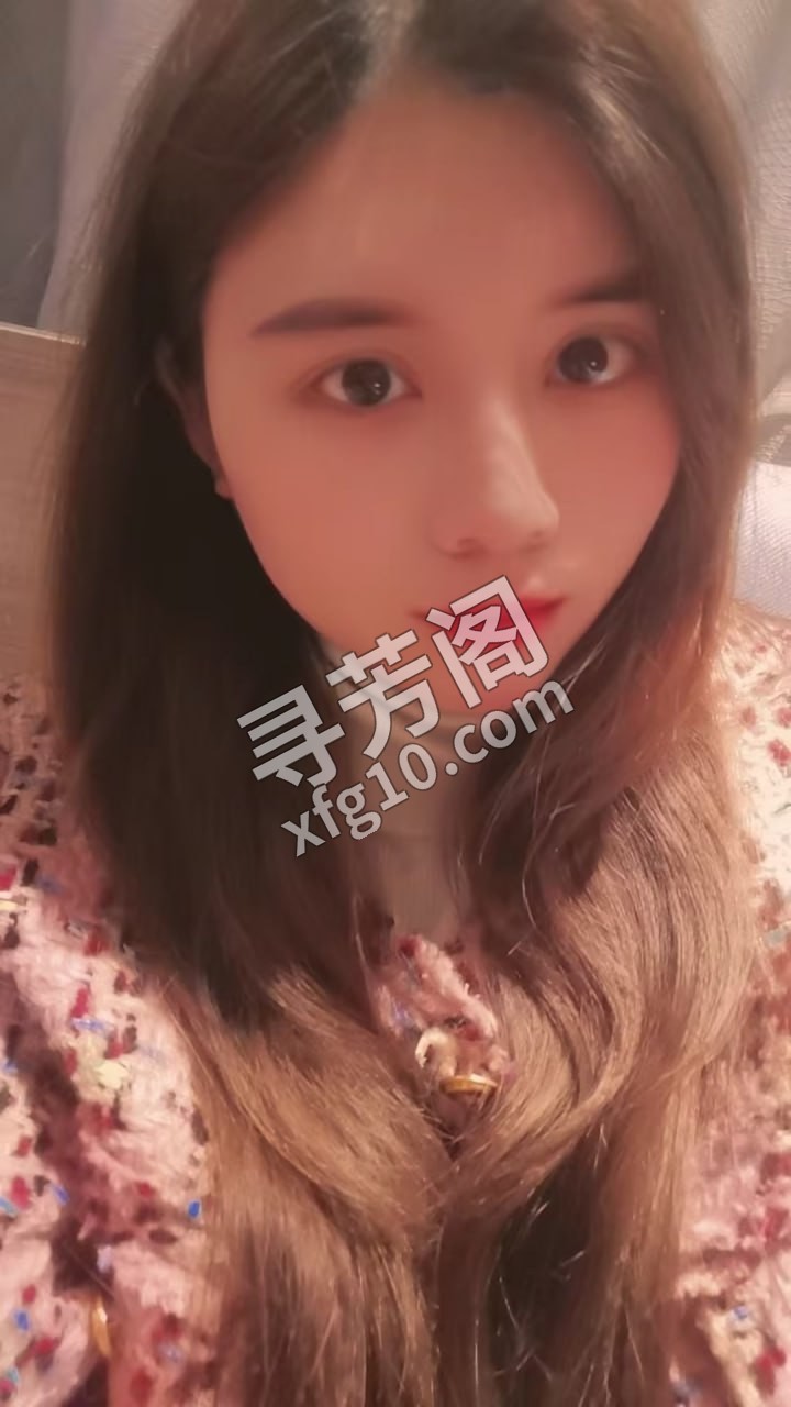 马群香香 地方 年龄 25岁-30岁 颜值： 6分 600 项目 波推，指滑，毒龙 3