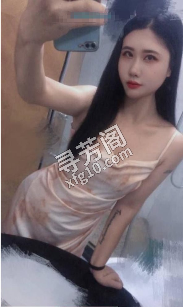 金水长腿项目御姐露露 地方 年龄 25岁-30岁 颜值： 6分 600 项目 鸳鸯浴 过水 制服 69 深喉 4