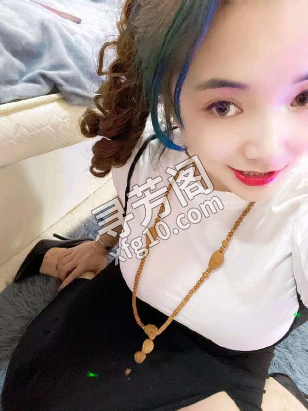 绿园区暖阳小少妇 地方 年龄 25岁-30岁 颜值： 6分 400 项目 会馆手法，可加角色扮演，喷水等 4