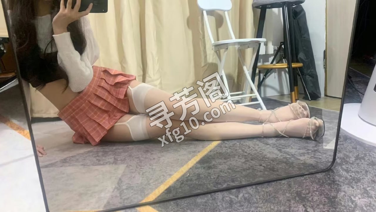 和平小唐唐 地方 年龄 25岁-30岁 颜值： 6分 400 项目 口 爱爱 指滑 漫游 闻香 69 毒龙 3