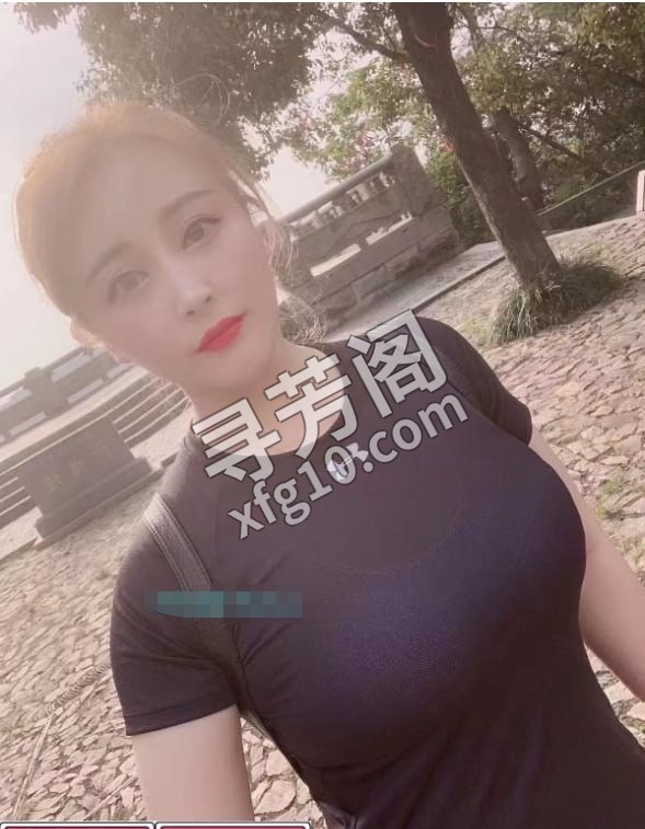 园区大胸少妇 地方 年龄 30岁-40岁 颜值： 6分 700 项目 制服丝袜高跟舌尖漫游深喉毒龙胸推 5