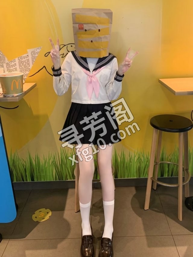 可盐可甜的姑苏萝莉 地方 年龄 25岁-30岁 颜值： 6分 800 项目 鸳鸯浴，按摩，爱爱，口，洗澡 2