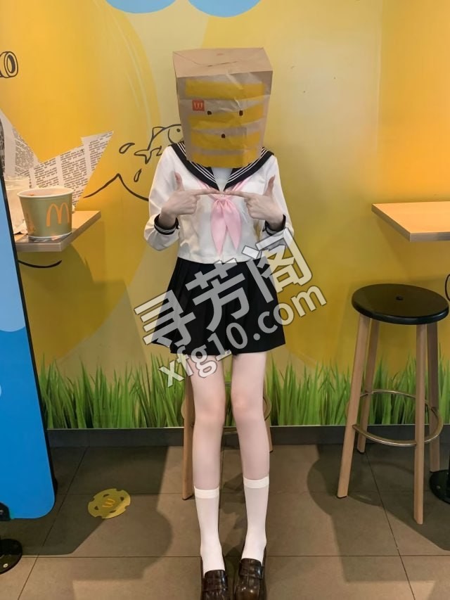 可盐可甜的姑苏萝莉 地方 年龄 25岁-30岁 颜值： 6分 800 项目 鸳鸯浴，按摩，爱爱，口，洗澡 3
