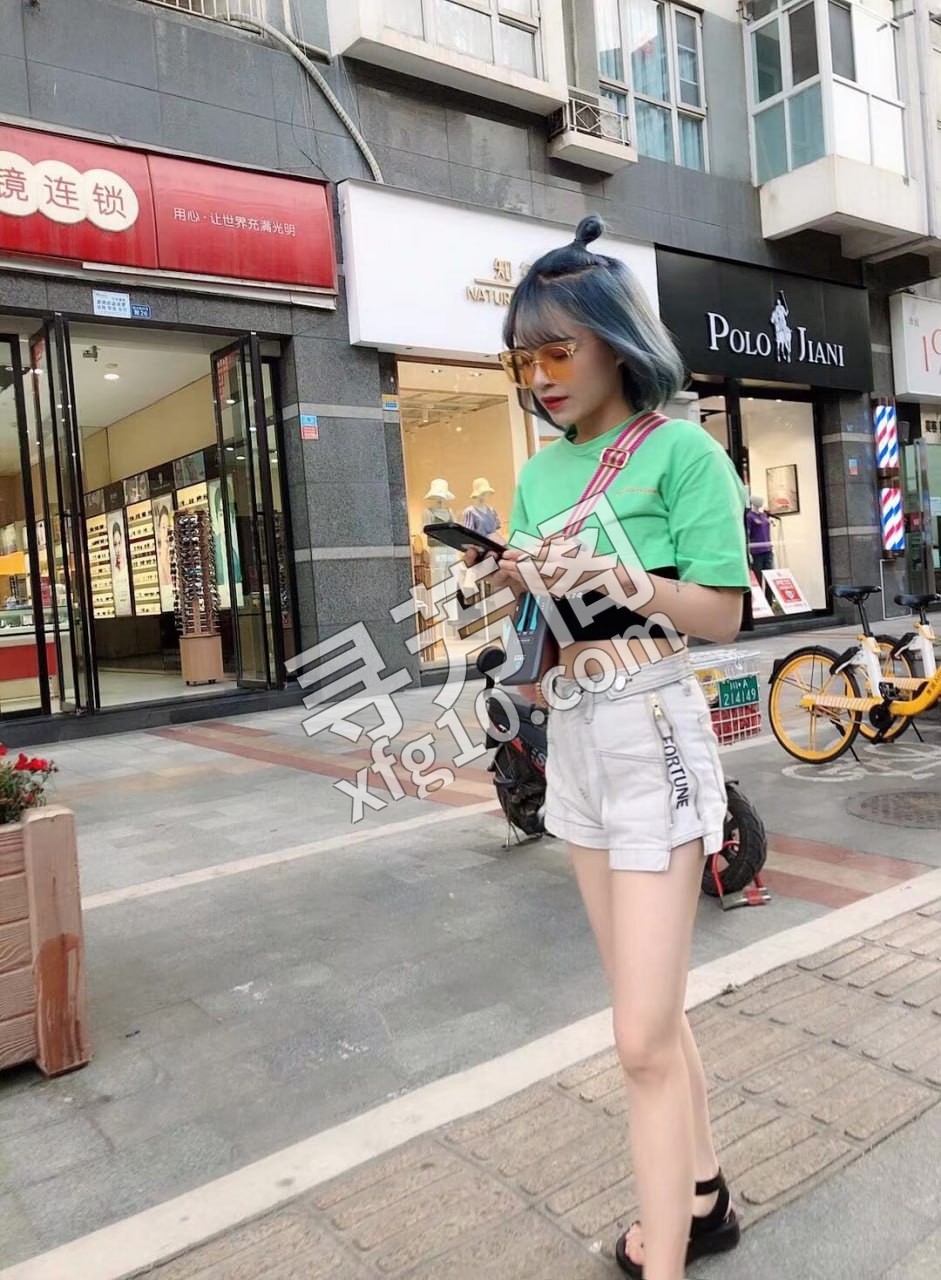 锦江银发花臂妹妹 地方 年龄 25岁-30岁 颜值： 6分 600 项目 鸳鸯浴 69 波推 爱爱 过水 口爆 2