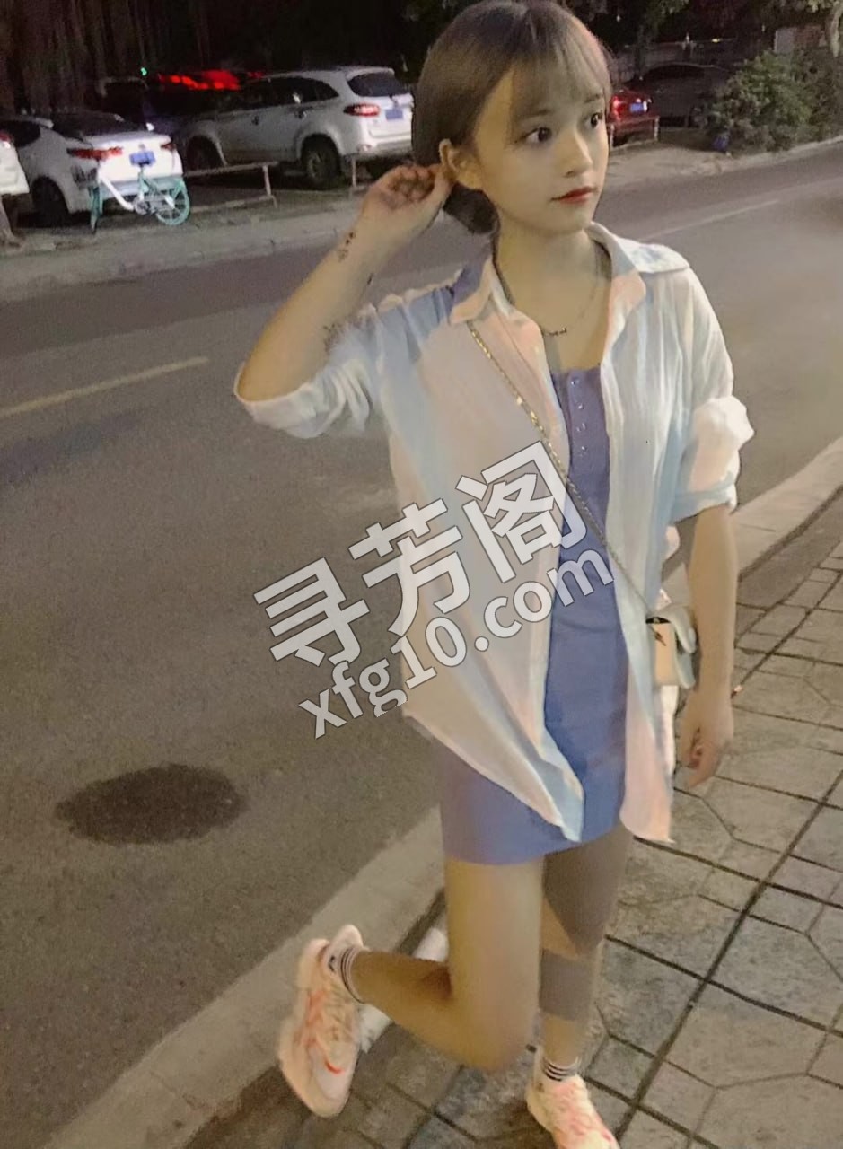 锦江银发花臂妹妹 地方 年龄 25岁-30岁 颜值： 6分 600 项目 鸳鸯浴 69 波推 爱爱 过水 口爆 3