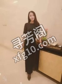 项目系少妇小景 地方 年龄 30岁-40岁 颜值： 6分 400 项目 丝袜，制服 3