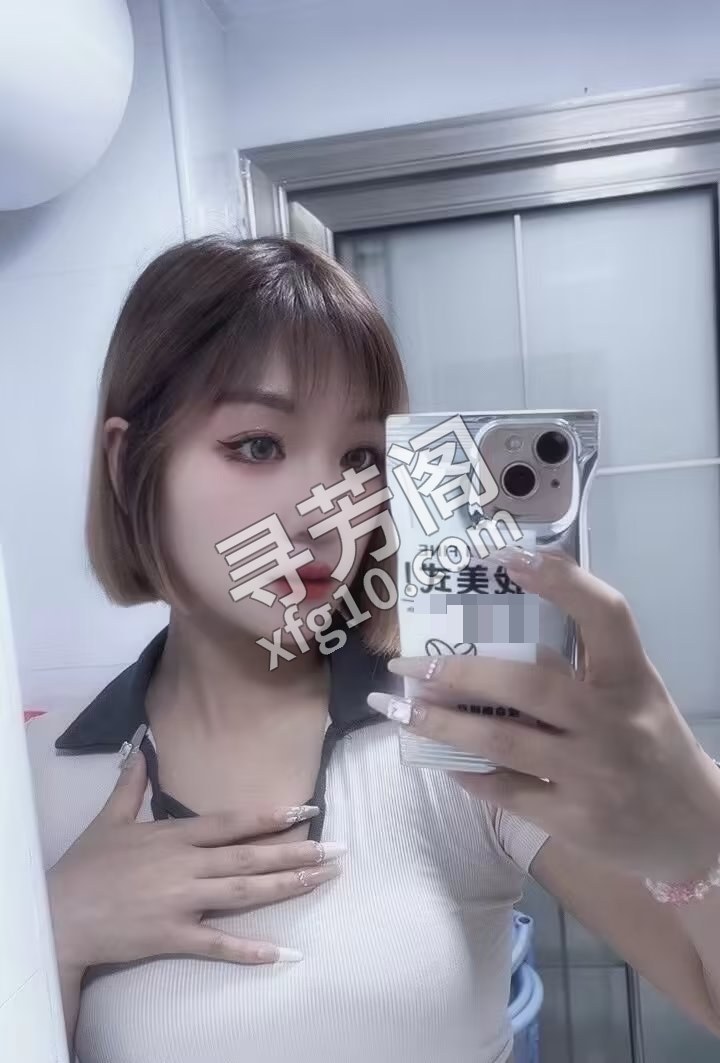 汉口商务区小可爱 地方 年龄 25岁-30岁 颜值： 6分 500 项目 口爆 舔蛋 回笼萧 鸳鸯浴 六九 8