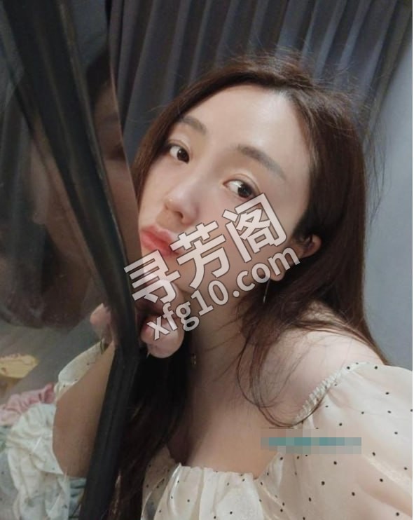 项目型小玥妹子 地方 年龄 25岁-30岁 颜值： 6分 600 项目 鸳鸯浴，水中萧，漫游，胸推，指划，冰火 3