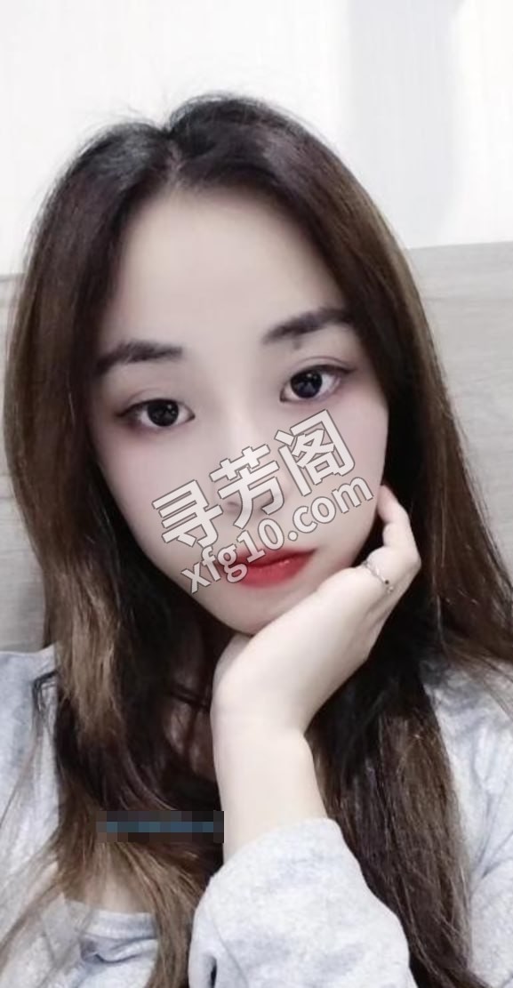 性感妖精小琪 位置 静安区 几岁 25岁-30岁 颜值＝ 6分 费用明细 600 项目 鸳鸯浴 漫游 胸推 2