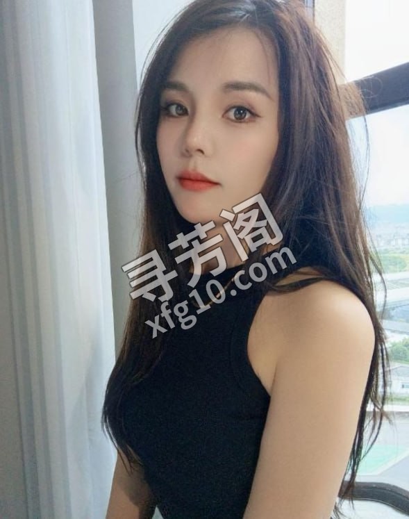 口活达人乐乐 地方 年龄 25岁-30岁 颜值： 7分 1200 项目 69，口交，全套 3