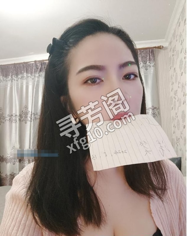 长宁浅笑 位置 长宁区 几岁 30岁-40岁 颜值＝ 6分 费用明细 600 项目 丝袜，胸推，口交，爱爱 3