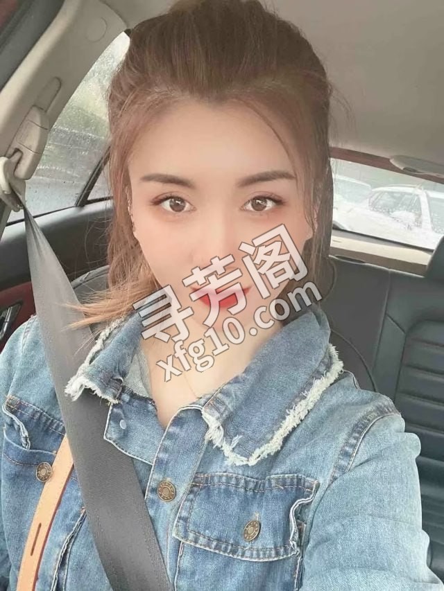四一六二少妇 地方 年龄 30岁-40岁 颜值： 6分 400 项目 陪浴 胸推 臀推 制服诱惑 口 aa 4