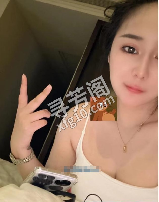清纯美少女贝贝 位置 静安区 几岁 25岁-30岁 颜值＝ 6分 费用明细 800 项目 鸳鸯浴、口活、胸推 2