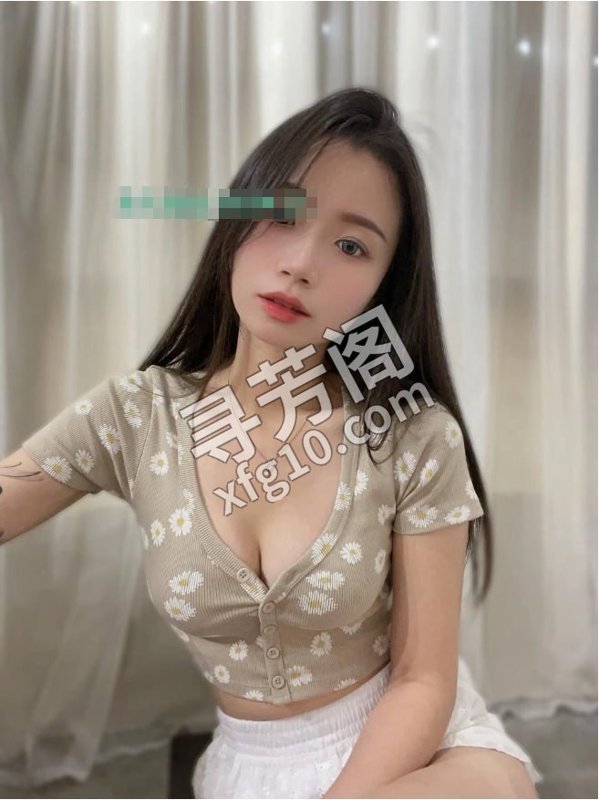 塘沽妹妹 地方 滨海新区 年龄 25岁-30岁 颜值： 7分 700 项目 鸳鸯浴，漫游，胸推，69式，冰火 2