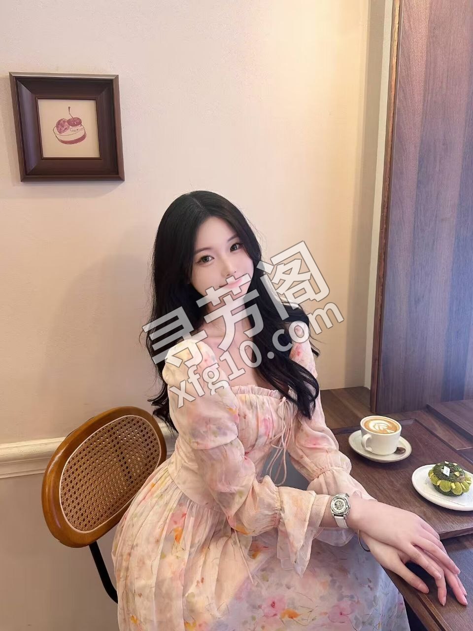 性感妩媚御姐小渝 评价 8分 地址 年龄 22 颜值 8 价格 1000/90分钟 服务 胸推 潮喷，kj 2