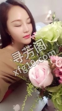 萧后小雪 地方 年龄 25岁-30岁 颜值： 6分 600 项目 莞式全套 2