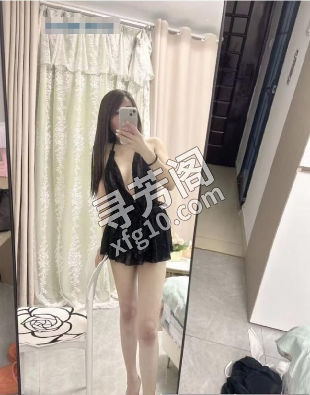 美腿美臀小情人小云 地方 年龄 25岁-30岁 颜值： 6分 600 项目 全套项目 3