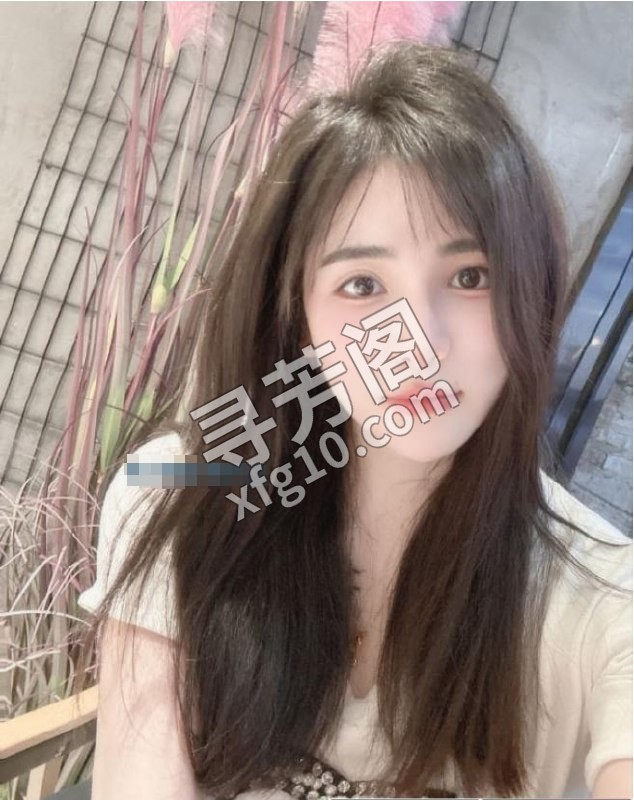 好身材白嫩美女 地方 年龄 25岁-30岁 颜值： 7分 1000 项目 陪浴 舌吻 无套口 调情 胸推 69 2