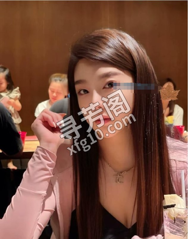 天河高颜值＝巨乳妹子 位置 几岁 25岁-30岁 颜值＝ 7分 费用明细 1500 项目 陪浴 调情 69 4
