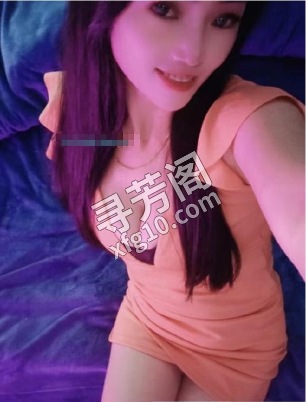 昆明莞式项目少妇 地方 年龄 30岁-40岁 颜值： 6分 600 项目 鸳鸯浴 丝袜 波推 臀推 全身漫游 2