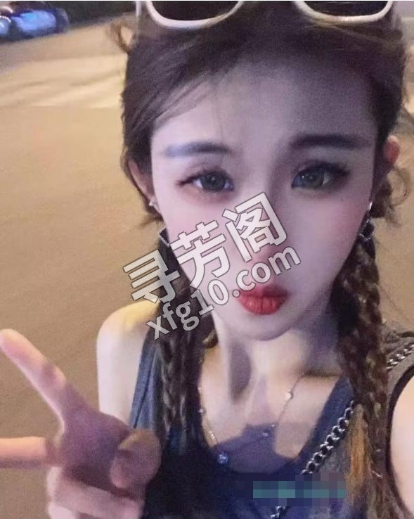 天桥小悠 地方 年龄 25岁-30岁 颜值： 6分 400 项目 指划 波推 冰火 制服 扣 加做爱 2