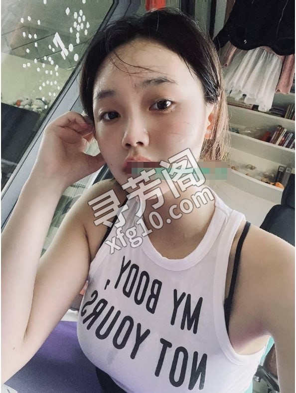 性感瑜伽老师超粉人间小尤物 地方 虹口 年龄 22 颜值： 8 1000 项目 鸳鸯浴，漫游，冰火两重天，啪啪 2