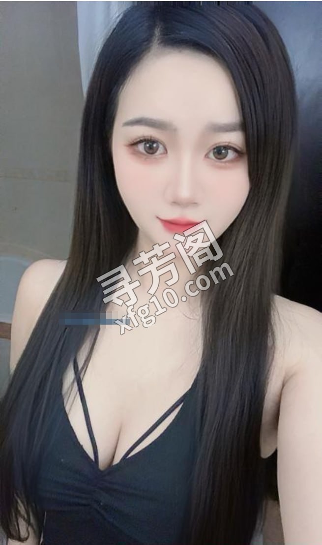 肤白奶大的风骚学妹 地方 年龄 18岁-20岁 颜值： 8分 700 项目 鸳鸯浴，KJ，漫游，69，丝袜 2
