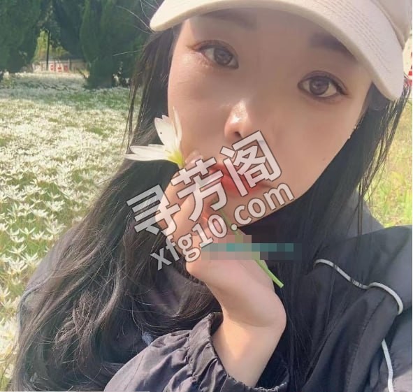 木樨园轻熟中小项 地方 丰台区 年龄 30岁-40岁 颜值： 6分 400 项目 按摩、前列腺、指滑、丝足 2