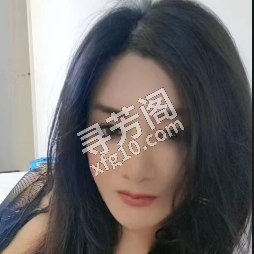性感黑丝丰臀少妇 地方 朝阳区 年龄 30岁-40岁 颜值： 6分 800 项目 全套 3