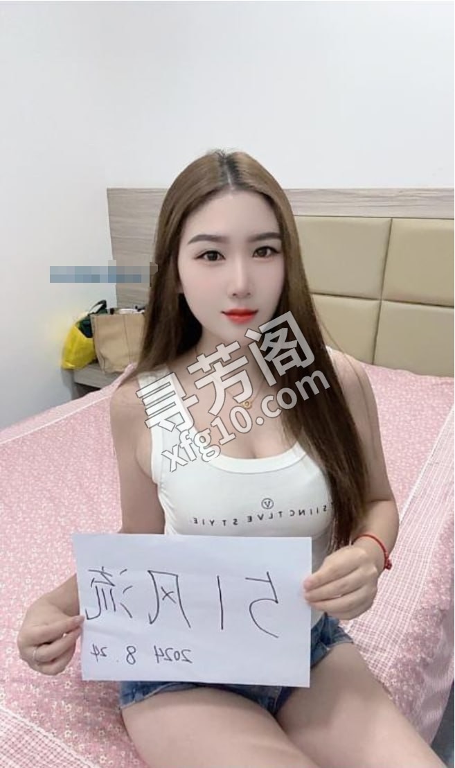 南京小玉儿 地方 年龄 25岁-30岁 颜值： 6分 800 项目 鸳鸯浴，漫游，胸推，臀腿，69，丝足，按摩 2